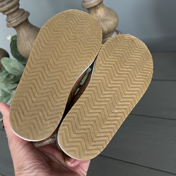 Baby Gap Girls Boots - Picture 4 of 4